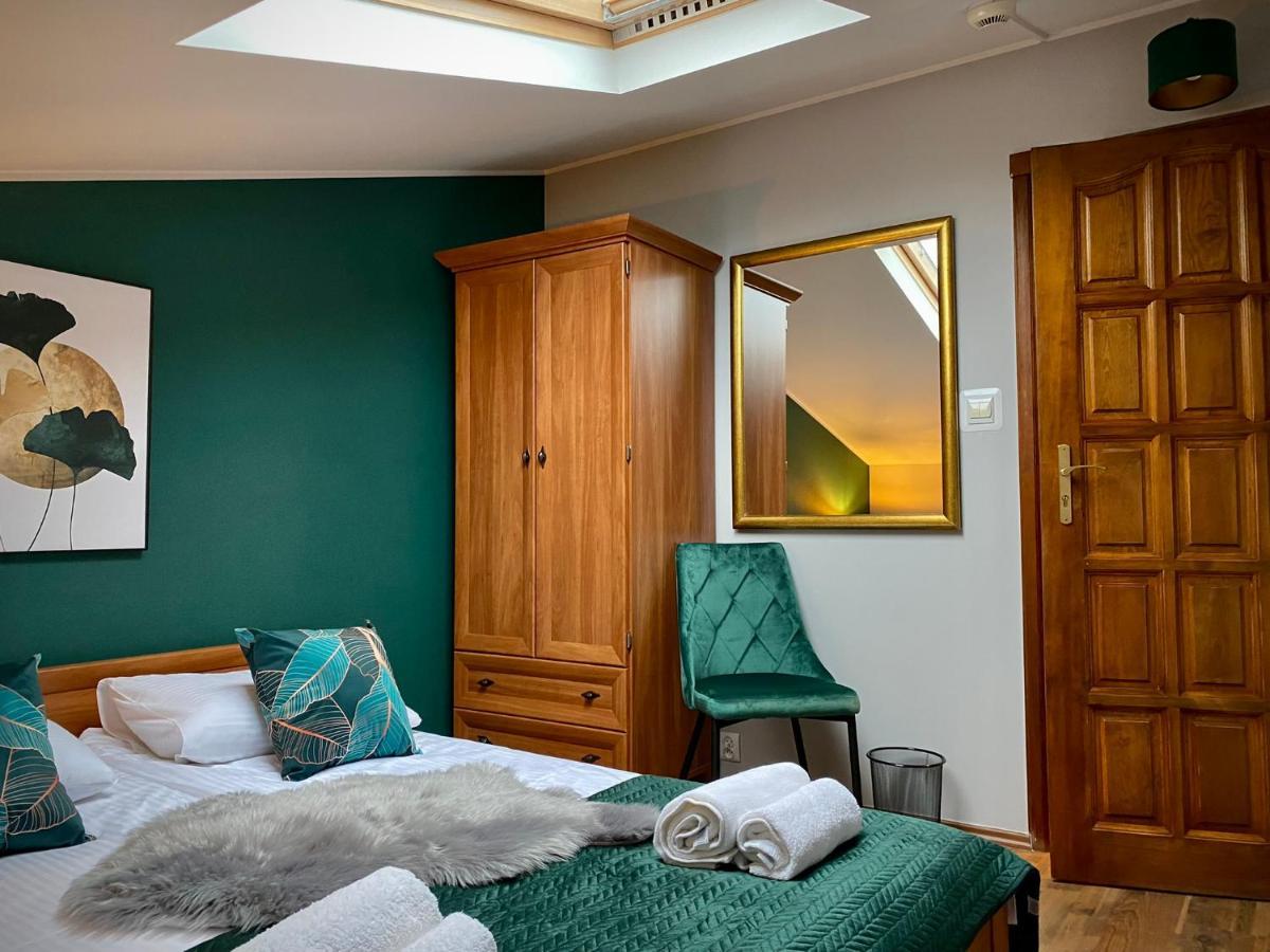 Osrodek Wypoczynkowy "Julia" W Samociazku Hotel Samociazek Ngoại thất bức ảnh